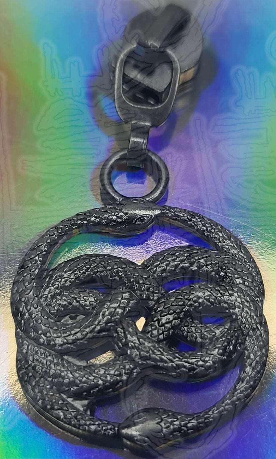 Auryn Medallion #5 Nylon Zipper Pulls