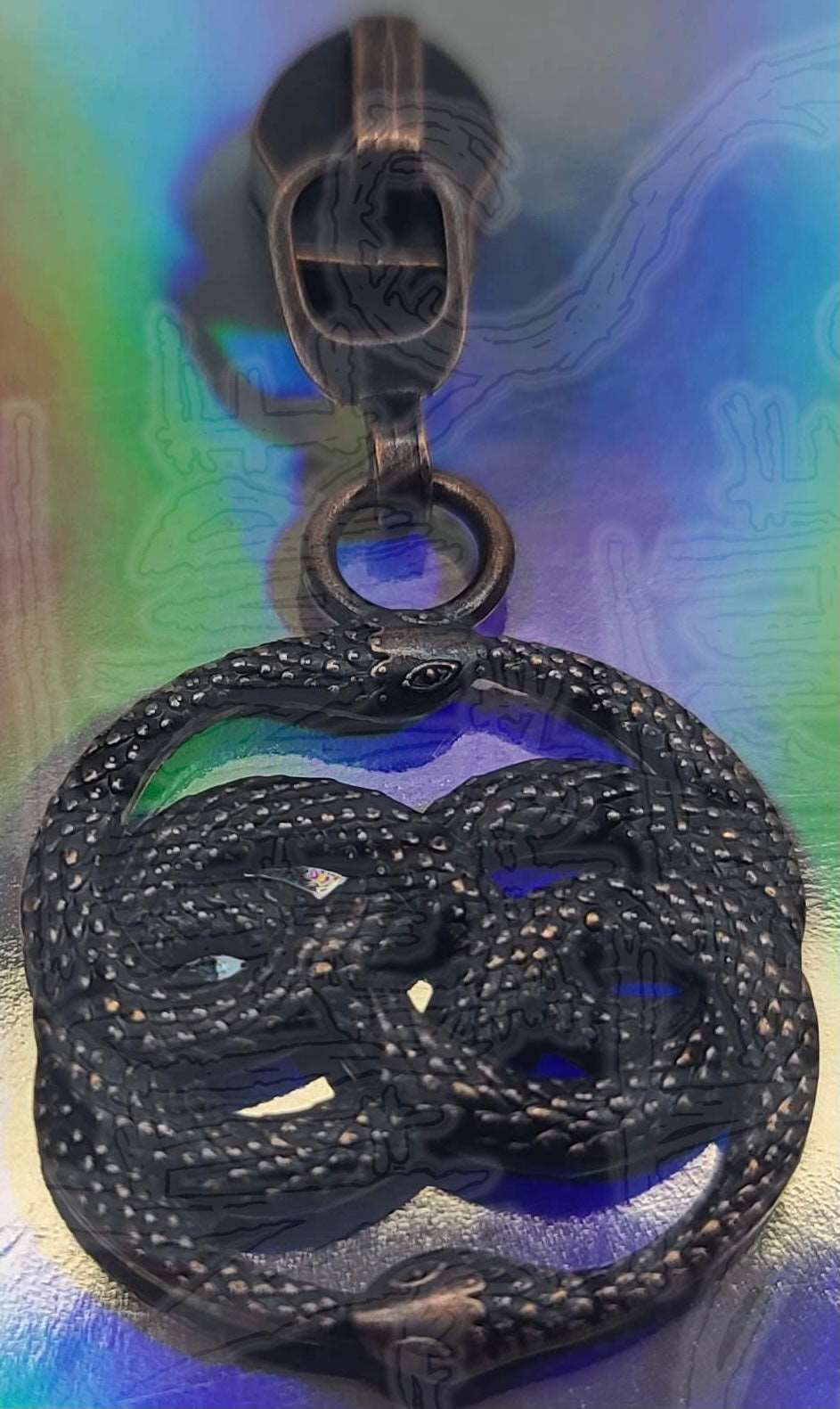 Auryn Medallion #5 Nylon Zipper Pulls